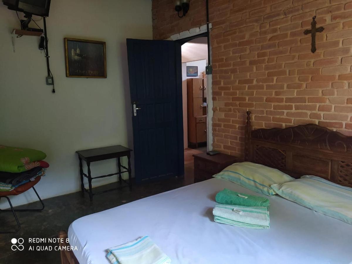Hospedaria Villa Mariana Santo Antônio do Leite 外观 照片